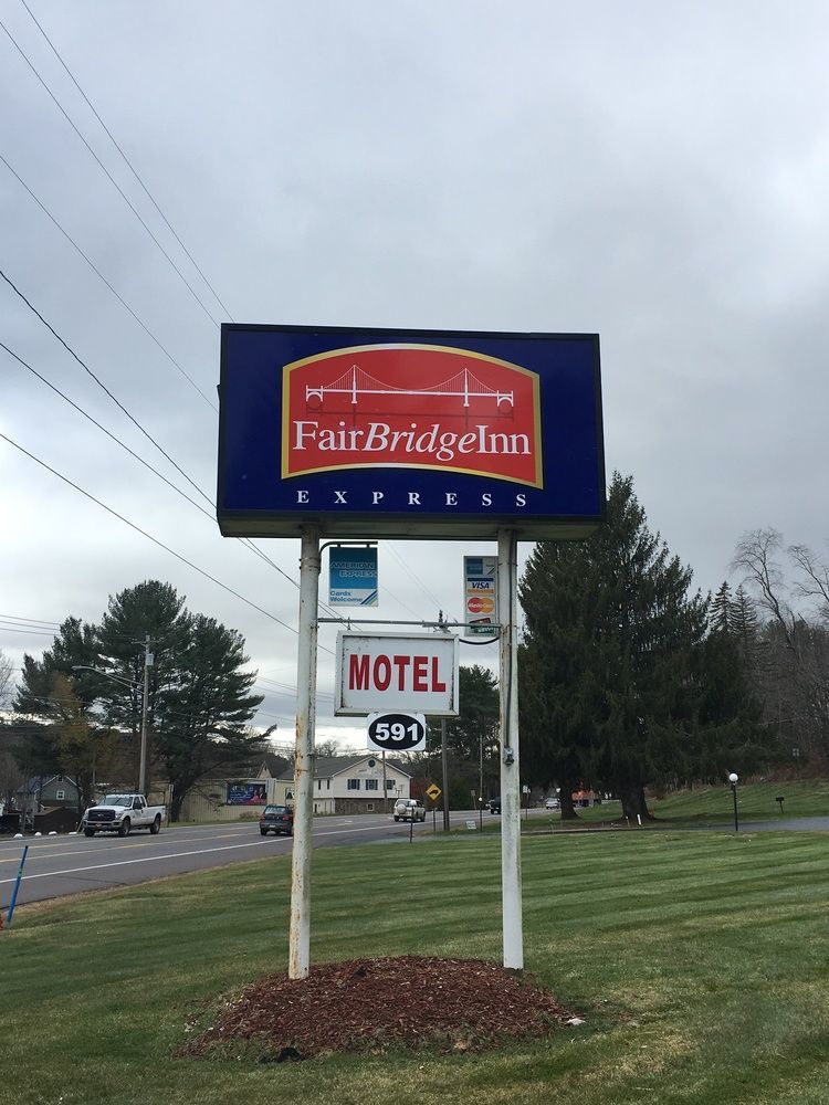 Fairbridge Express Motel Milford